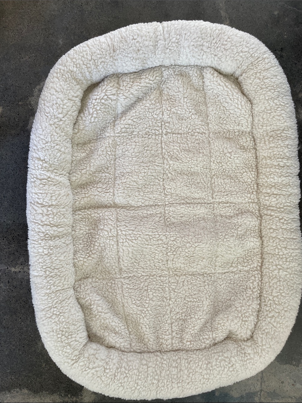 SNOOZZY Dog Bed
